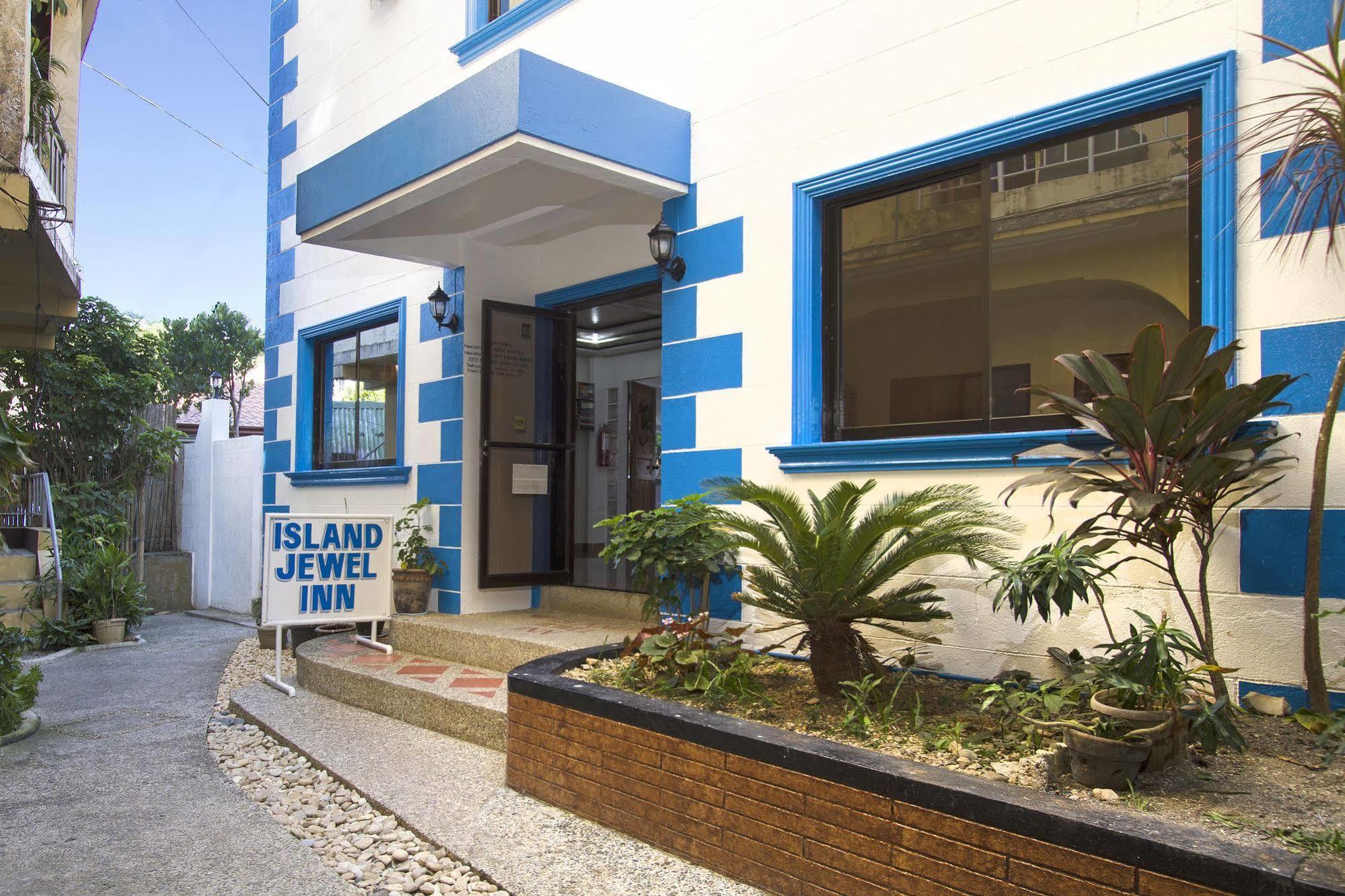 Island Jewel Inn Manoc-Manoc Exterior photo